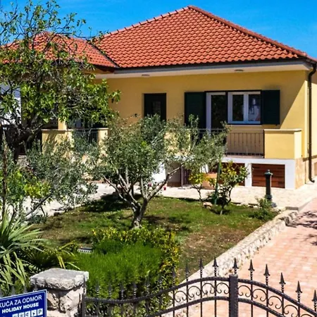 House Lavanda