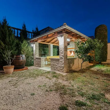 House Lavanda Casa de Férias *