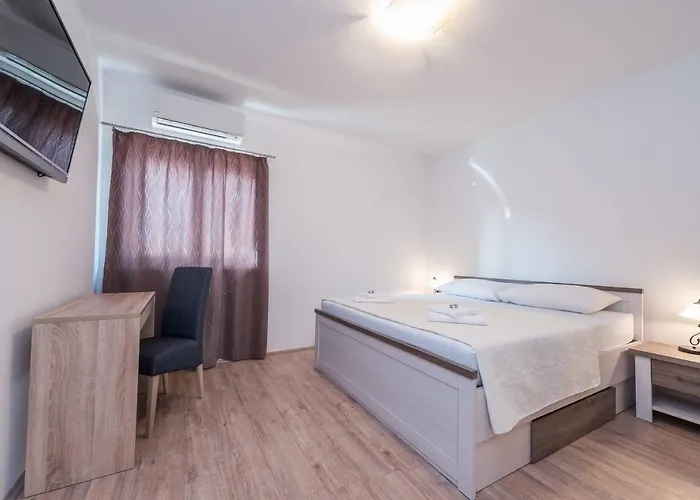 Prázdninový dům House Lavanda *