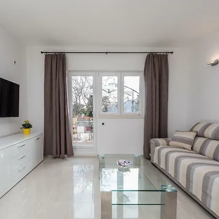 House Lavanda Vikendica *